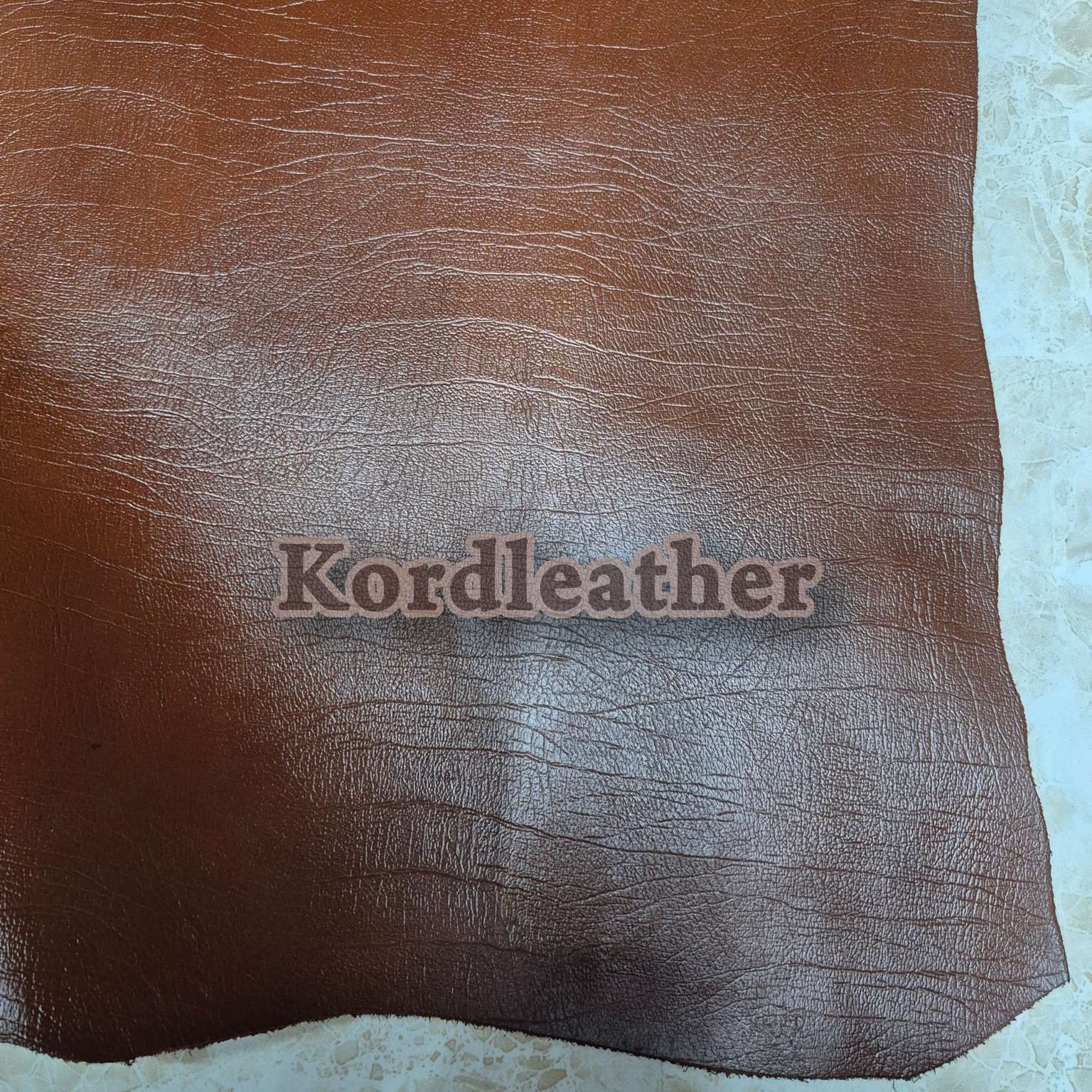 چرم گاوی طرح درختی عسلی تیره